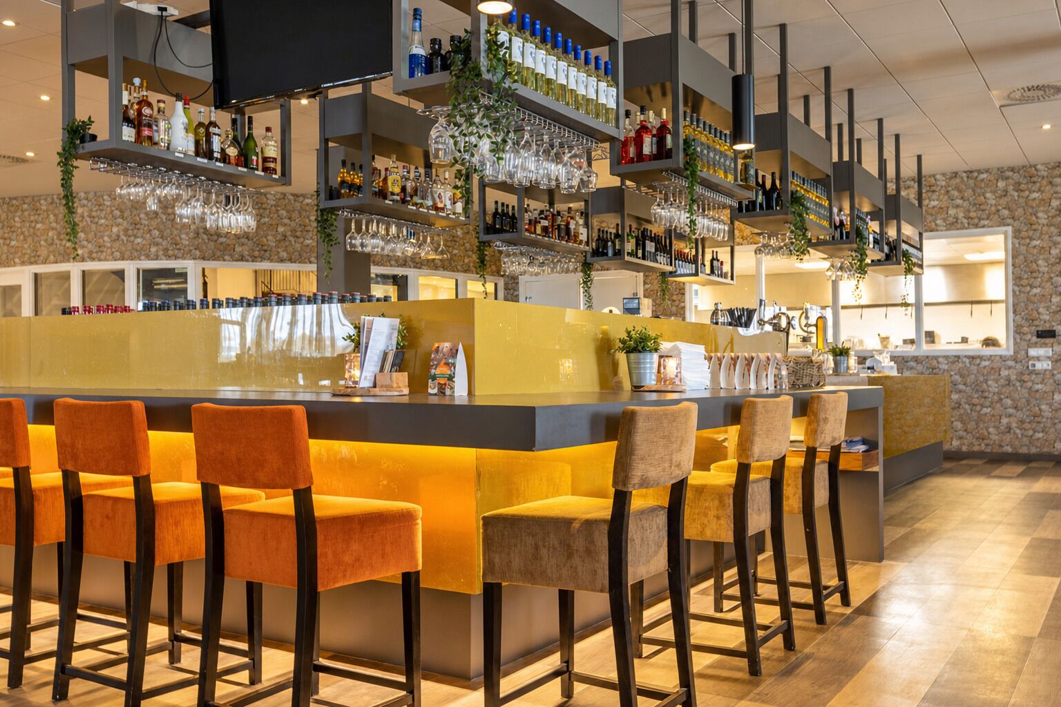 Bar (in der Unterkunft)