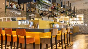 Bar (in der Unterkunft)