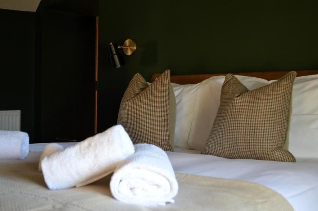 Superior Suite, Garden View | Soundproofing, iron/ironing board, free WiFi