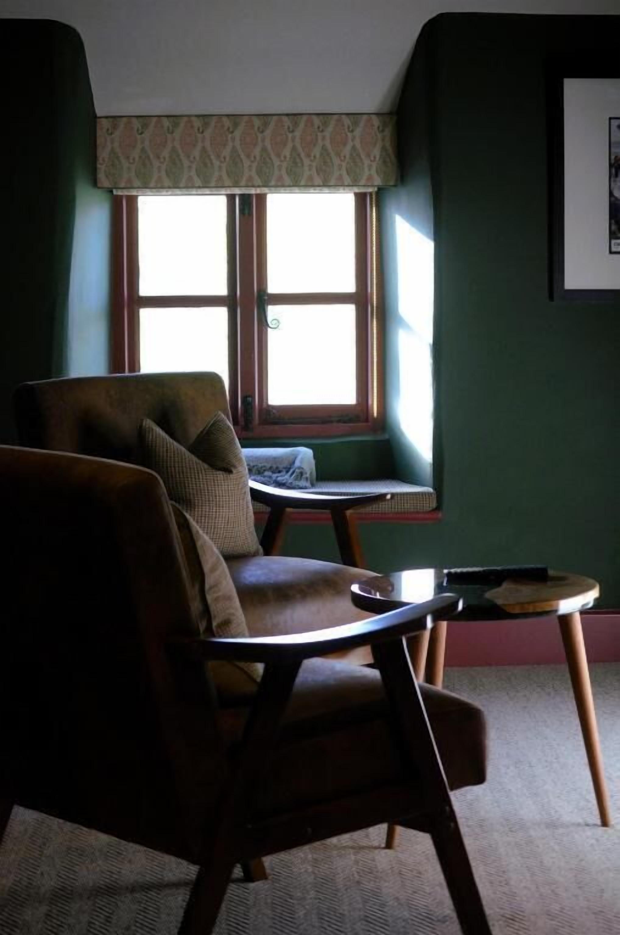 Suite superior, vistas al jardín | Interior