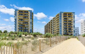 Exterior - Watch Sunday fireworks at Northside Park From Your Balcony! (Ocean City)