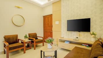 Apartment, 2 Bedrooms, Balcony | Living area