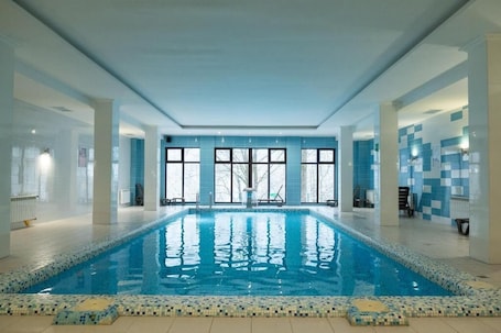 Pool. VitaPark Carpaty