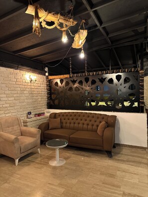 Habitación junior, vista al patio | Vista al patio