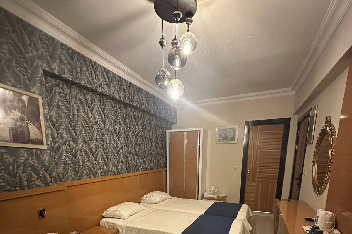 Junior Room, Courtyard View