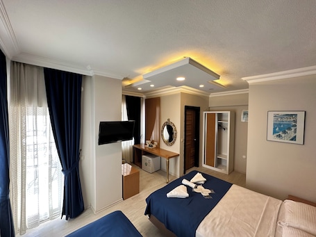 Premium bedding, minibar, in-room safe, iron/ironing board. serenity suıtes otel konyaaltı