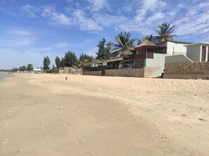 Beach - Vacation villa between sea and lagoon (Nianing mbour)