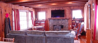 Monthly or Short Term Stay Available