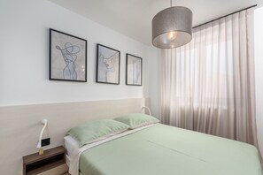 WiFi, bed sheets - Modern Apartment Larisa in Tar with Pool for 4 (Tar)