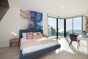 In-room safe, iron/ironing board, travel cot, free WiFi - Lux 250 m NEW F Villa with heated pool, ocean view (Costa Adeje)