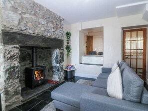 Interior - Tegfan (Garndolbenmaen)