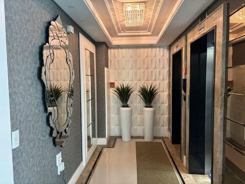 Spacious Apartment • 3 Suites + Balcony with BBQ