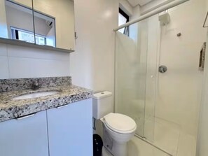 Soap - Fully furnished apartment in Meia Praia – Easy access and garage. (Itapema)