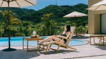 15 outdoor pools, pool umbrellas