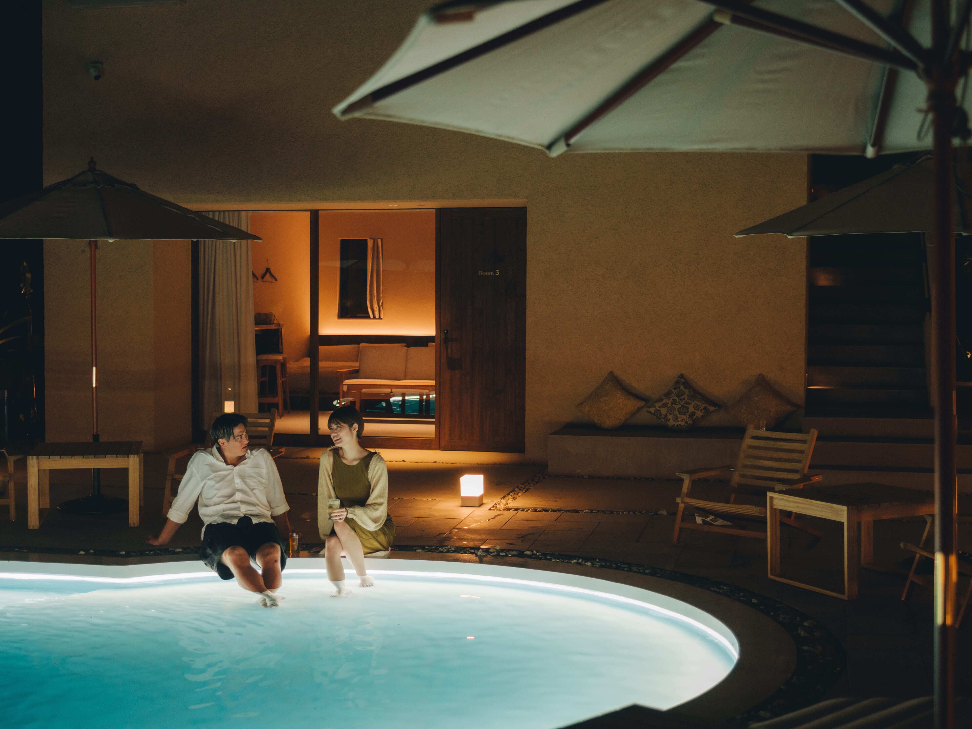 15 つの屋外プール、プール パラソル