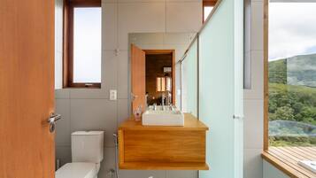 Apartment | Bathroom