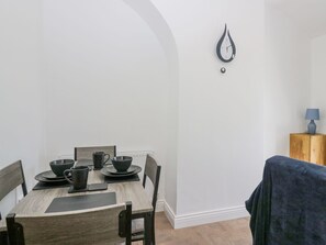 Dining - Victroneen Cottage (Whitehaven)