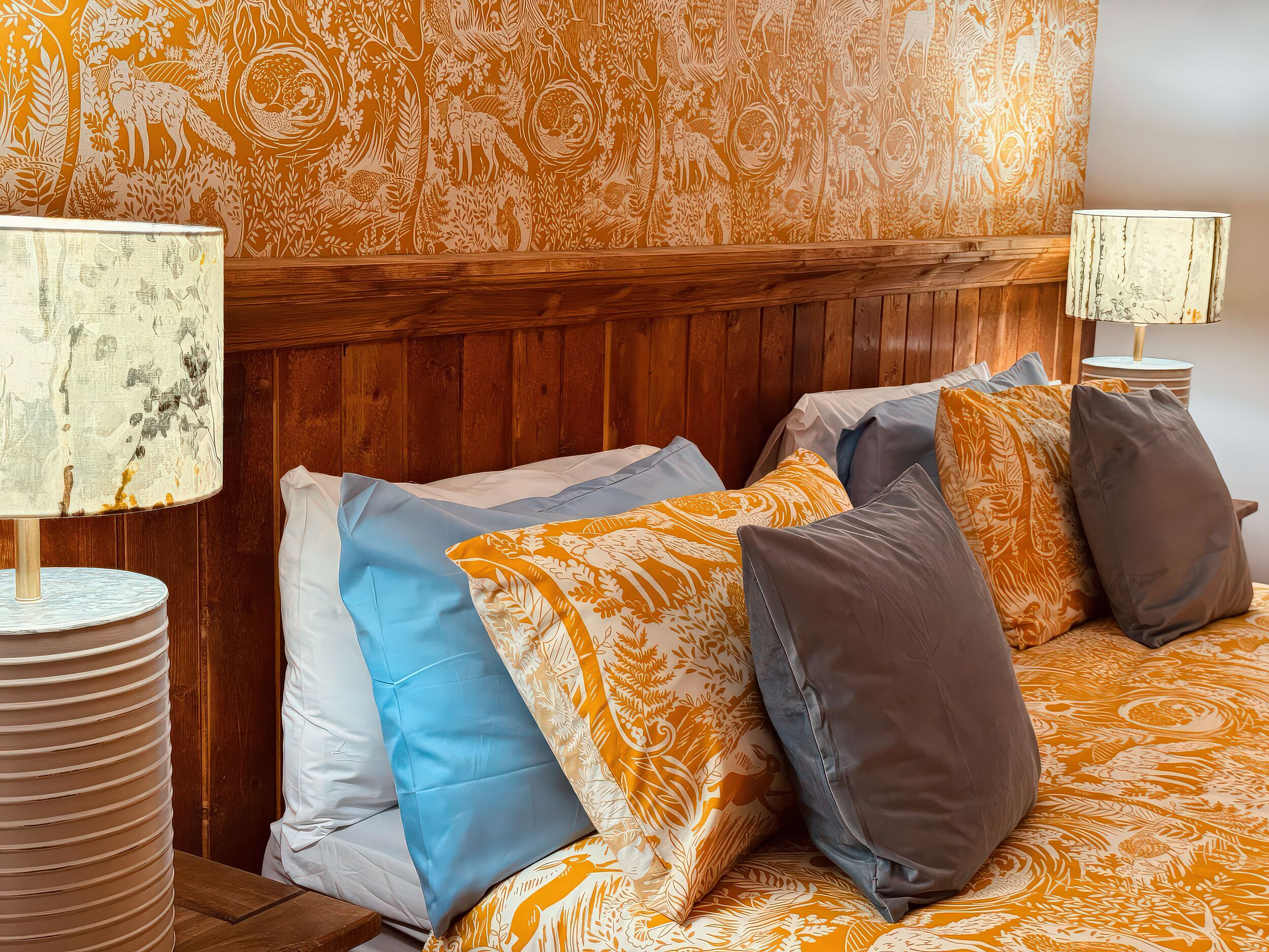 4 bedrooms, individually decorated, individually furnished, free WiFi