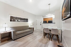 Apartment (2 Bedrooms) | Living area - Family 2-bedroom Suite in Prime Orlando Location (Orlando)