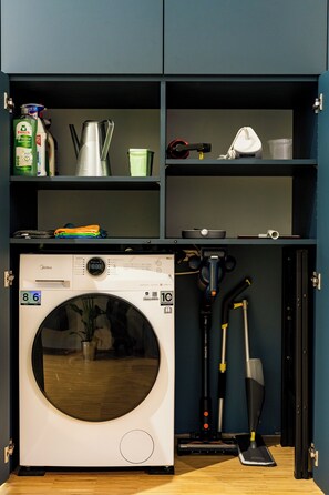 Interior - LYC Designer Studio / up to 4 ppl / Prenzlauer Berg (Berlin)