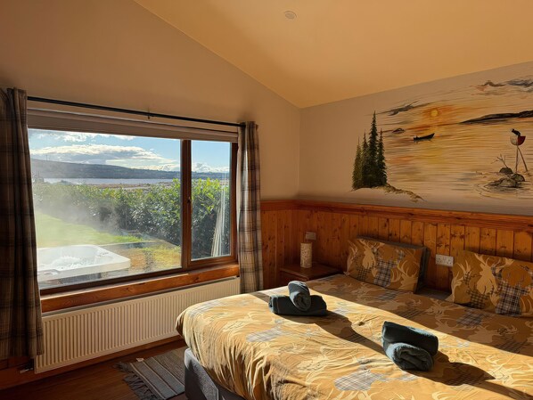 2 bedrooms, individually decorated, individually furnished, free WiFi - No. 7 (Enniskillen)