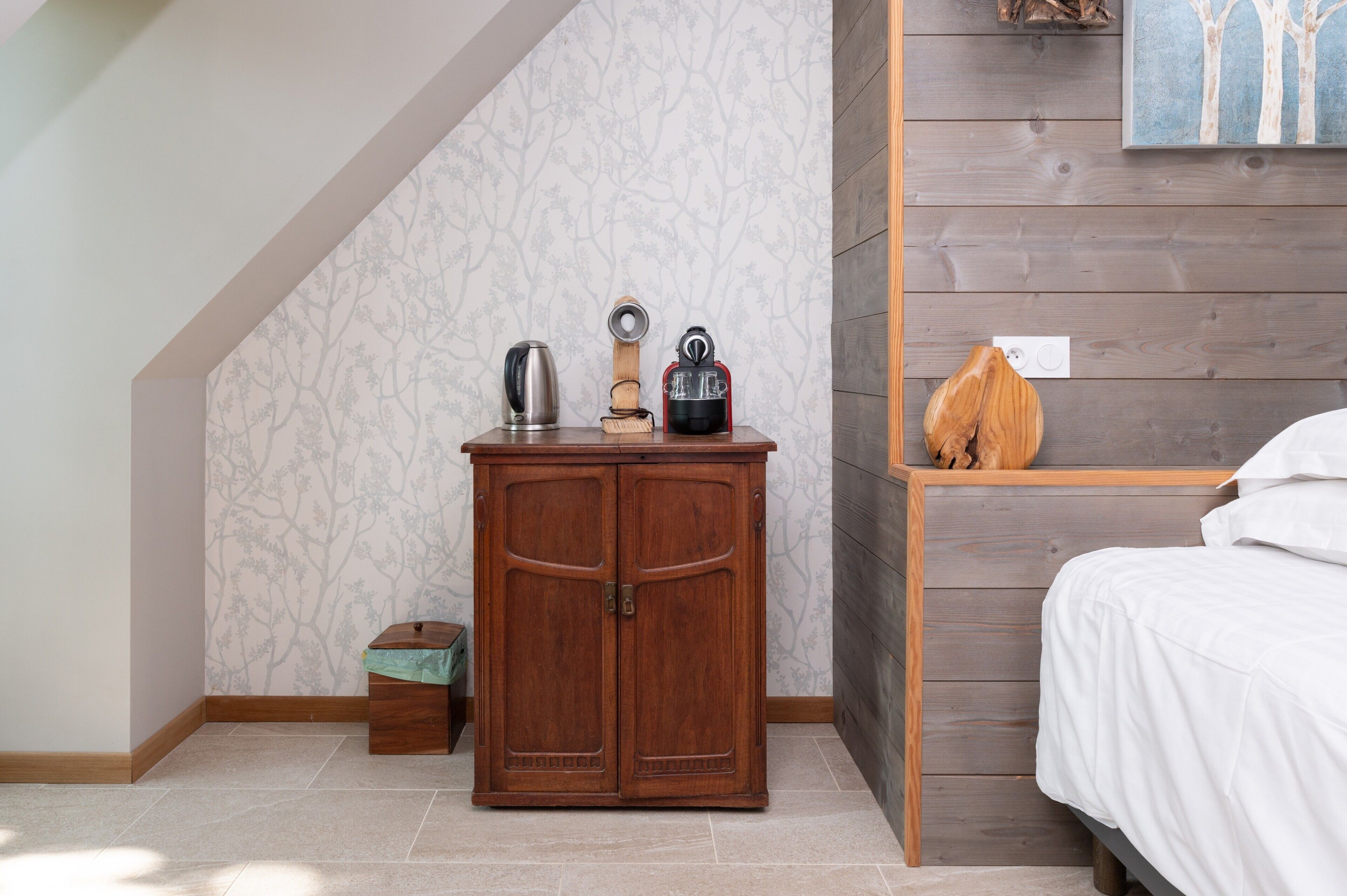 1 chambre, fer et planche à repasser, Wi-Fi, draps fournis