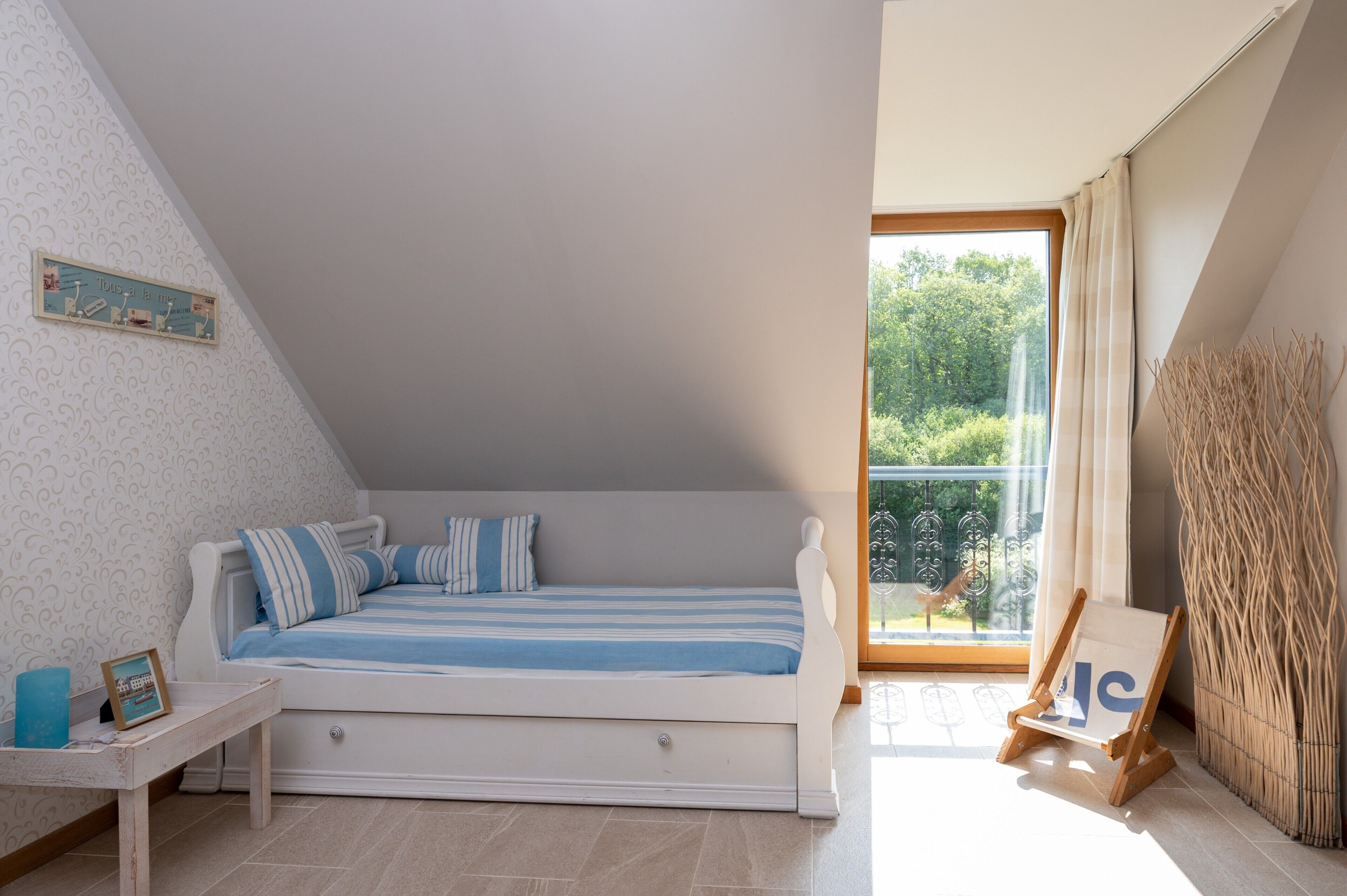 1 chambre, fer et planche à repasser, Wi-Fi, draps fournis