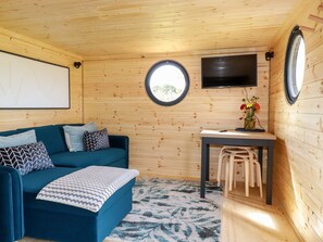 Living area - The Olju (Truro)