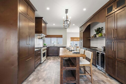 Elegant Modern Retreat with Hot Tub and Game Room