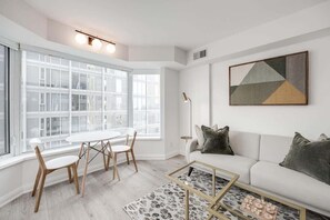 Unclassified image, 5 of 30, button - Lux 1BR Yorkville Condo, Fast WiFi and Work Desk (Toronto)