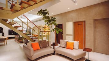 Casa Confort, vista al jardín | Interior