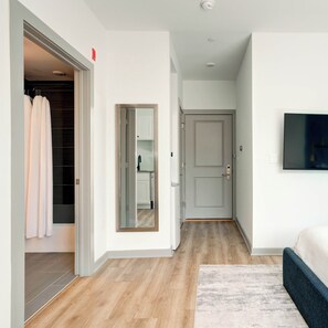 WiFi - Modern Studio | University City & Penn Access (Philadelphia)