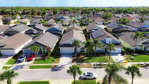 Unclassified image, 3 of 84, button - Lux 6 bed with Pool/SPA (Clermont)