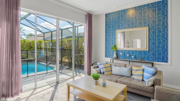 Unclassified image, 1 of 84, button - Lux 6 bed with Pool/SPA (Clermont)
