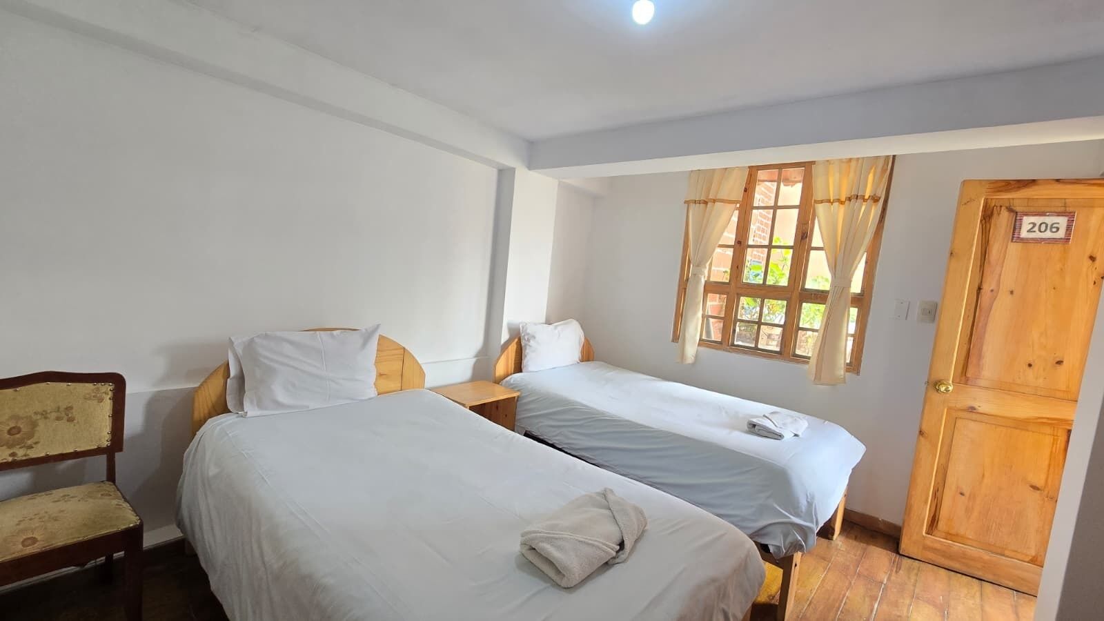 Classic Single Room, Garden View