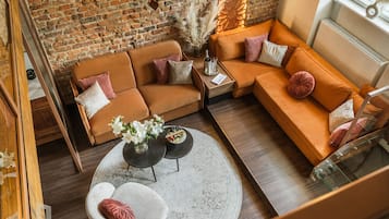 Luxury Suite | Living area