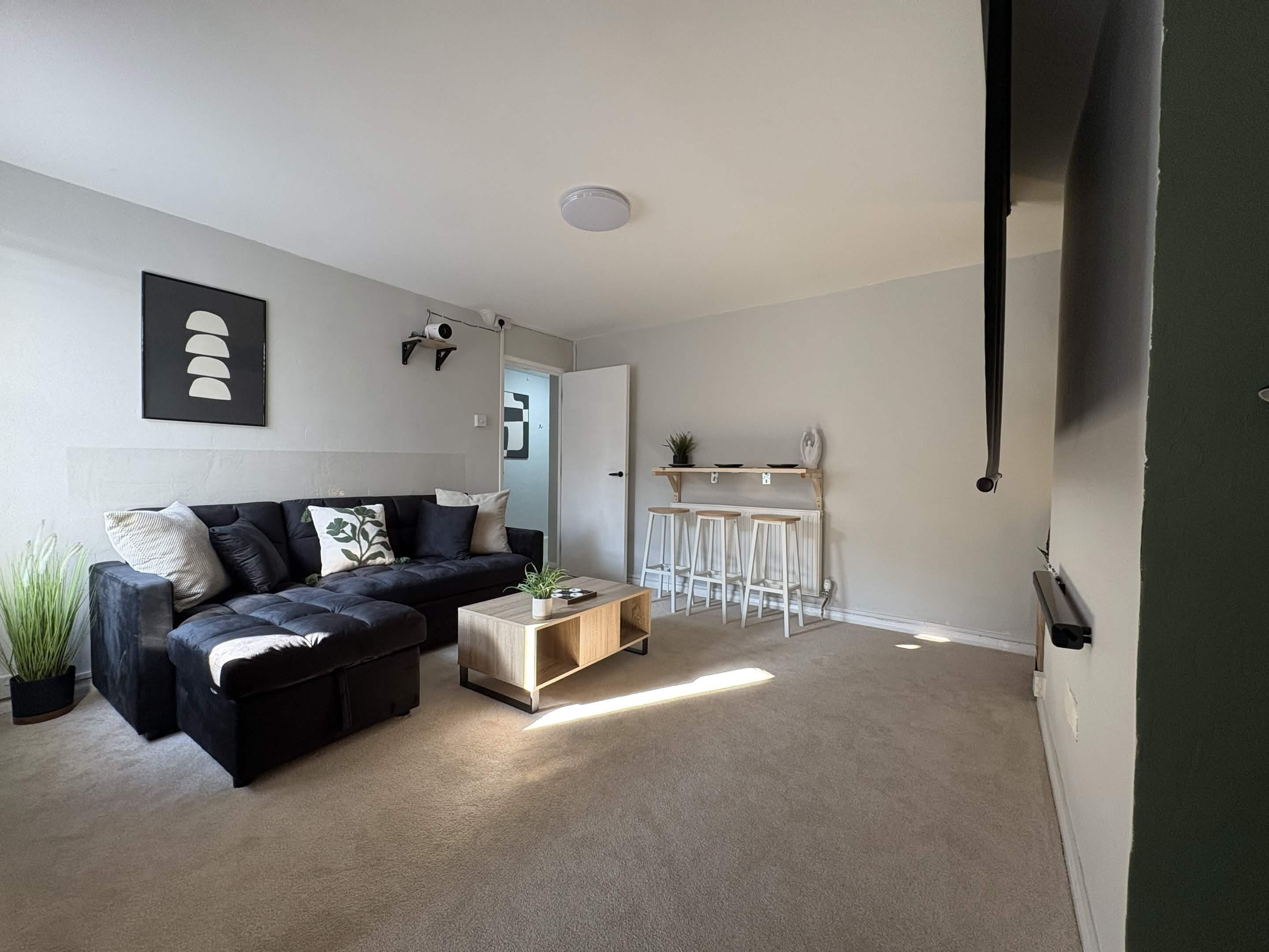 Central Margate Cinema Retreat With Large Garden - Westgate-on-Sea