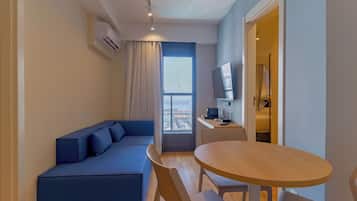 Apartamento 2 Dorms com Sofá Cama - Bloco 2 | Wohnzimmer