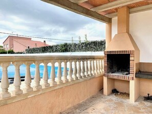 Terrace/patio - SAONA VILLAS (VN LOUNI): villa sleeps 6, private pool, wifi, fans (Les Tres Cales)