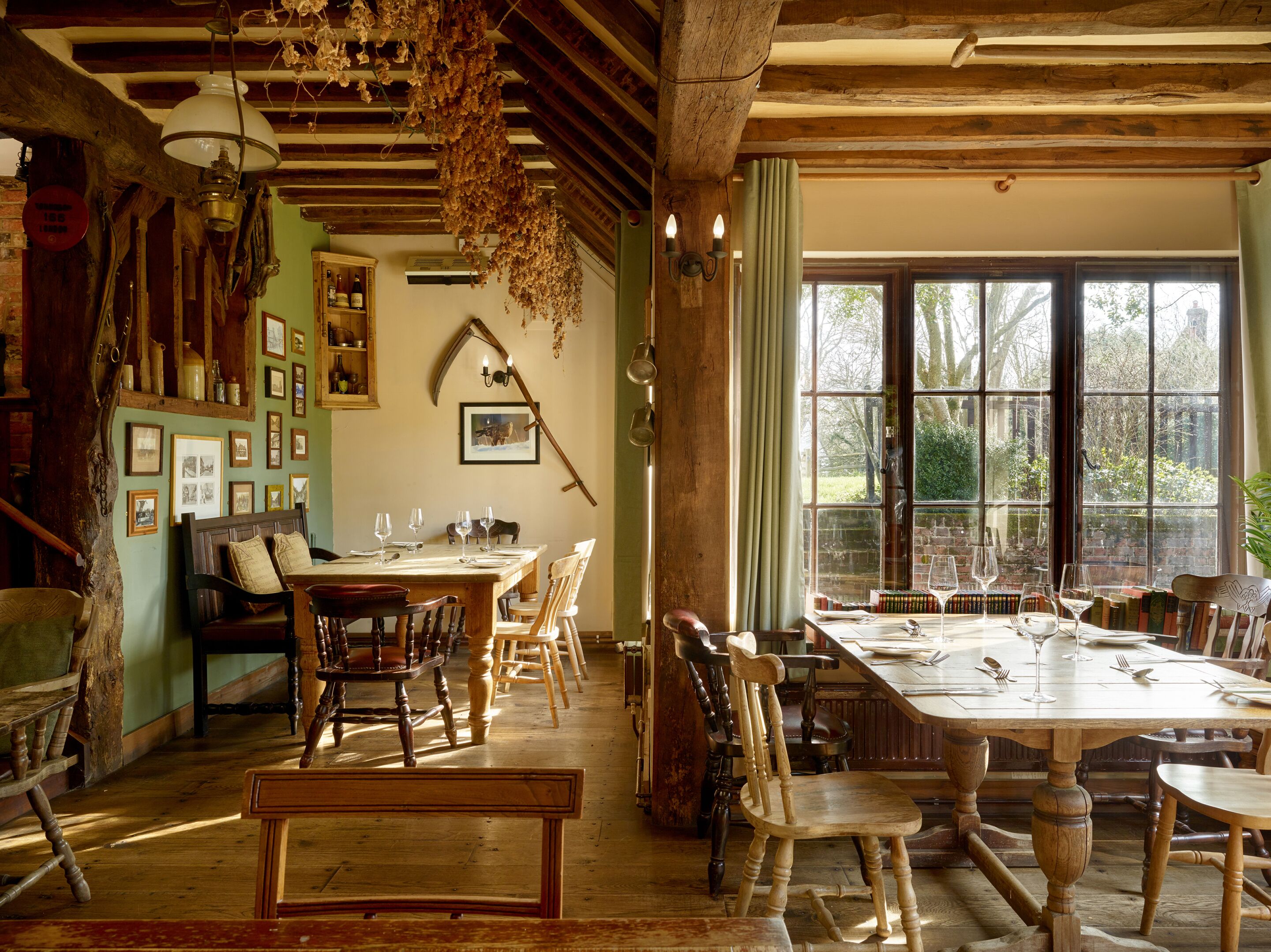 Deluxe Cabin, Ensuite, Courtyard View | Restaurant