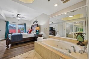 3 bedrooms, iron/ironing board, free WiFi, bed sheets - 🔥Baskins Creek 205 | Peaceful Retreat | Walk to Downtown Gatlinburg🏔️ (Gatlinburg)
