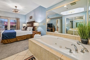 Towels - Baskins Creek 101 🦌Fireplace | Walk to Downtown Gatlinburg | Pool, Hot Tub 🏔️ (Gatlinburg)