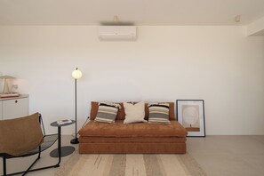 Living area - Private Pool & Terrace with Views ~ Great Location (Granada)