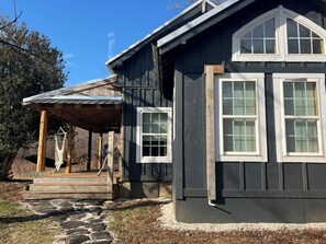 Exterior - Cabin Charm in the Blue Ridge Mountains/151 Brew Ridge Trail in secluded hollow (Afton)