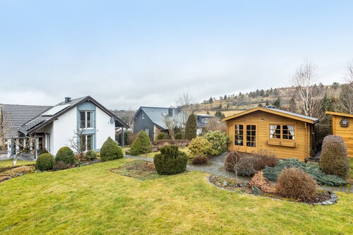 Ferienwohnung Magnolie – mit MeineCardPlus und neuer Einrichtung für 4 Personen