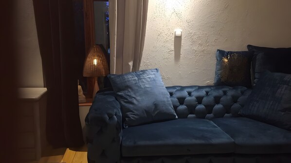 Fernseher, Kamin