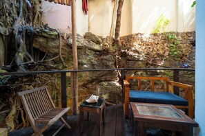Classic-huoneisto, parveke | Terassi/patio