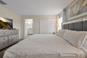 Iron/ironing board, WiFi, bed sheets - Last Minute Disney Getaway! Townhouse with Private Pool. Book Now! #15068 (Orlando)