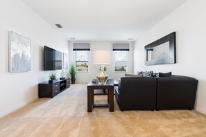 Smart TV - Last Minute Disney Getaway! Private Pool, Hot Tub & Game Room. Book Now! #12782 (Orlando)