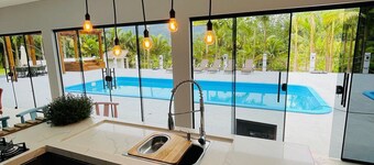 Sítio Moderno do Zizo com Jacuzzi